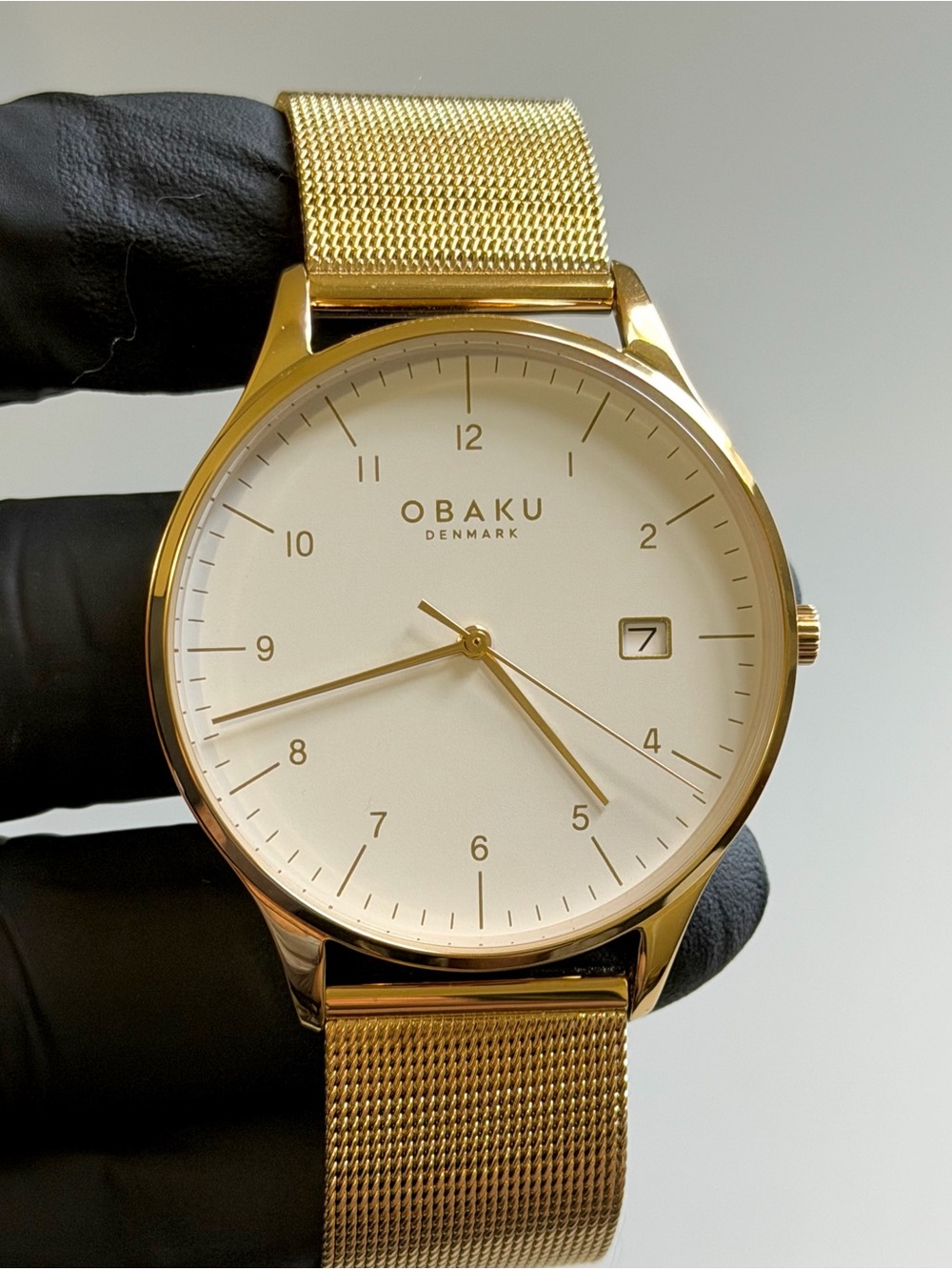 Obaku Chia Lille V298GDGWMG White Dial Date Gold SS 42mm Men’s Dress Watch